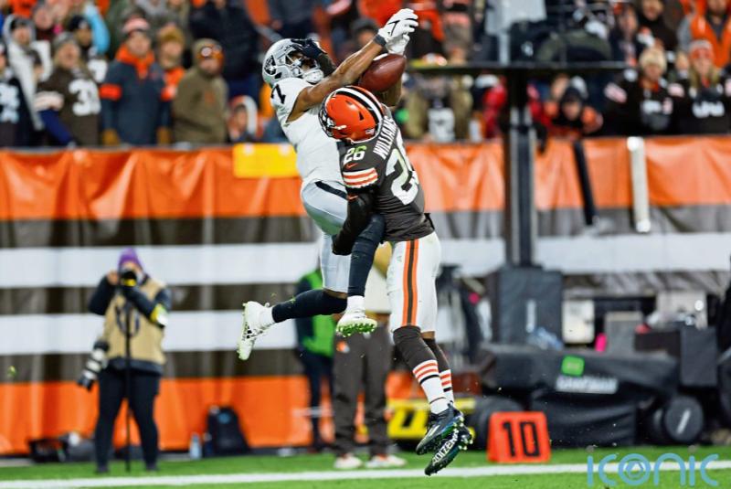 NFL: Raiders clinch it late over Covid-19 hit Browns