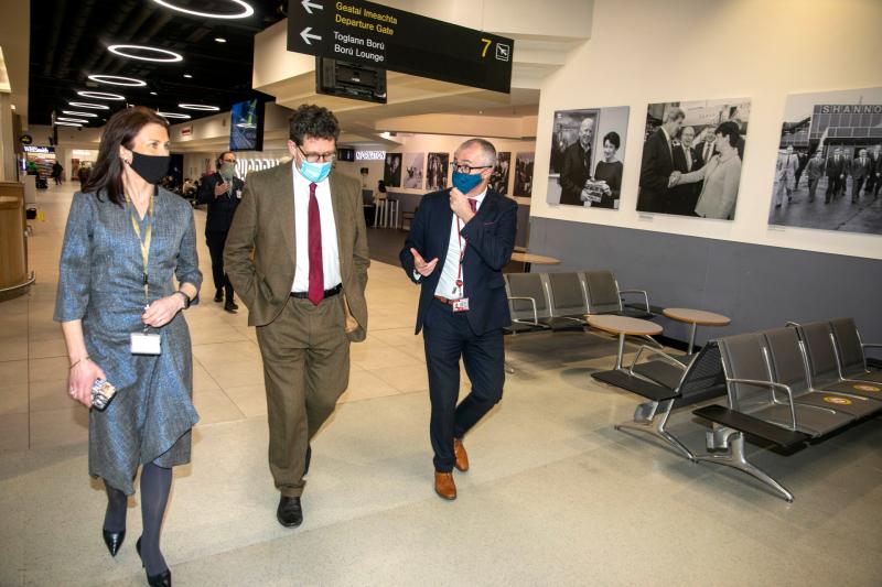 Transport Minister visits Shannon Airport to see results of recent investment