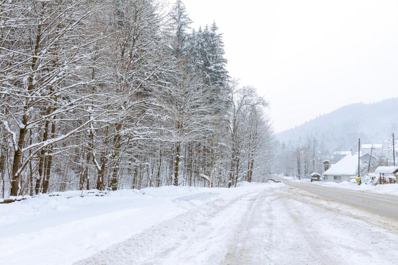 Ireland snow latest: Forecaster pinpoints areas most at risk with 10cm possible