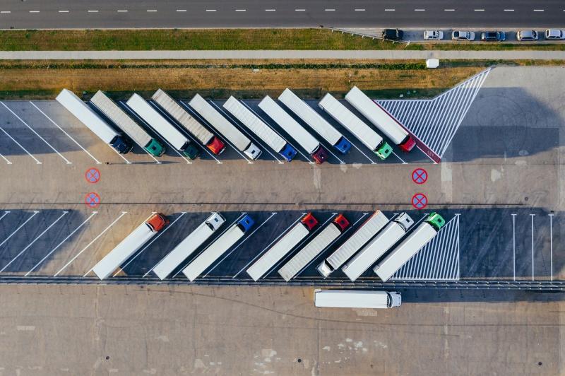 Emergency scheme for Irish haulage sector now open for applications