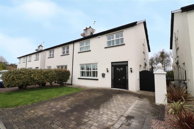 Limerick Property Watch: Make &lsquo;Cois Rioga&rsquo; the site of your new kingdom