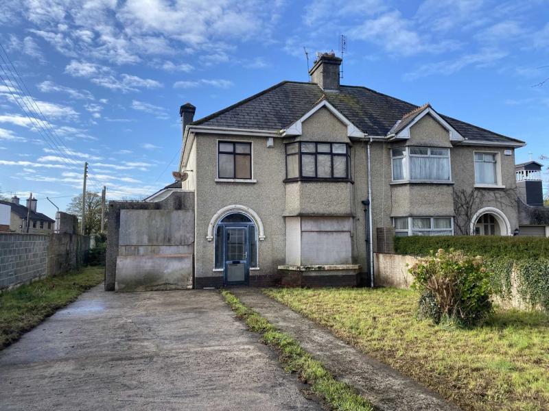 Limerick Property Watch Ennis Road home needs a little TLC Limerick Live