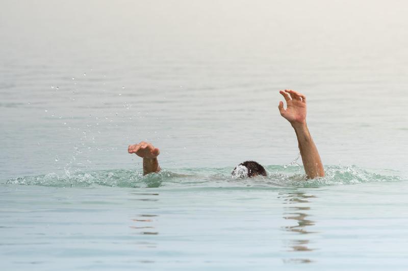 Drowning fears and good weather prompt reservoir swimming warning from ESB 