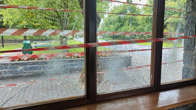 Community group condemns act of vandalism at bus stop on busy Limerick - Clare route