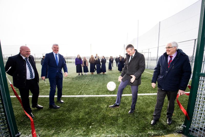 Limerick school unveils new &euro;100,000 astroturf pitch