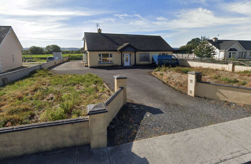 Council confirms disposal of derelict property in Limerick village