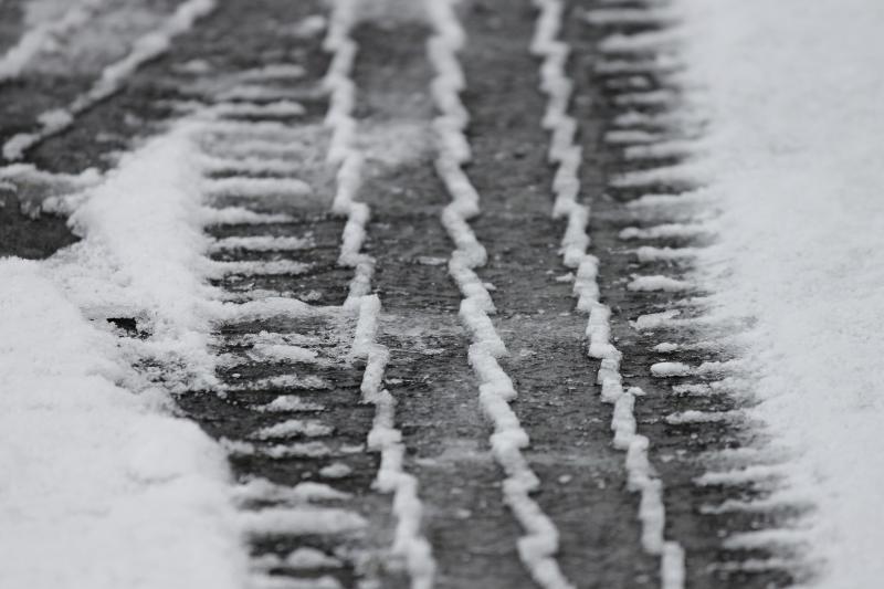 Status Orange weather alert issued for Clare as snow causes power outages and disrupts traffic