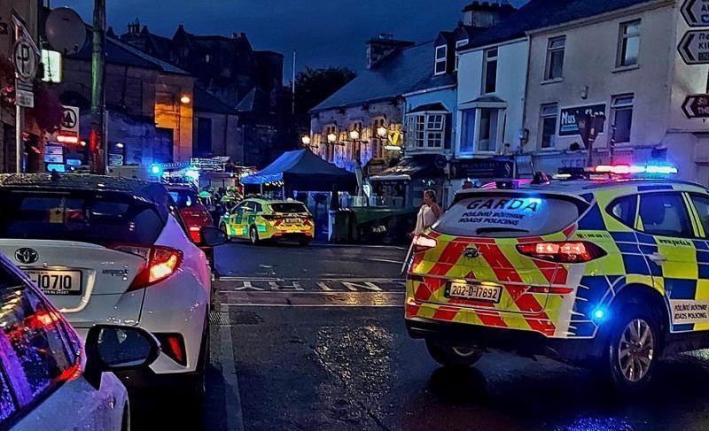Gardaí rush to scene as car crashes through pub outdoor seating area in Donegal