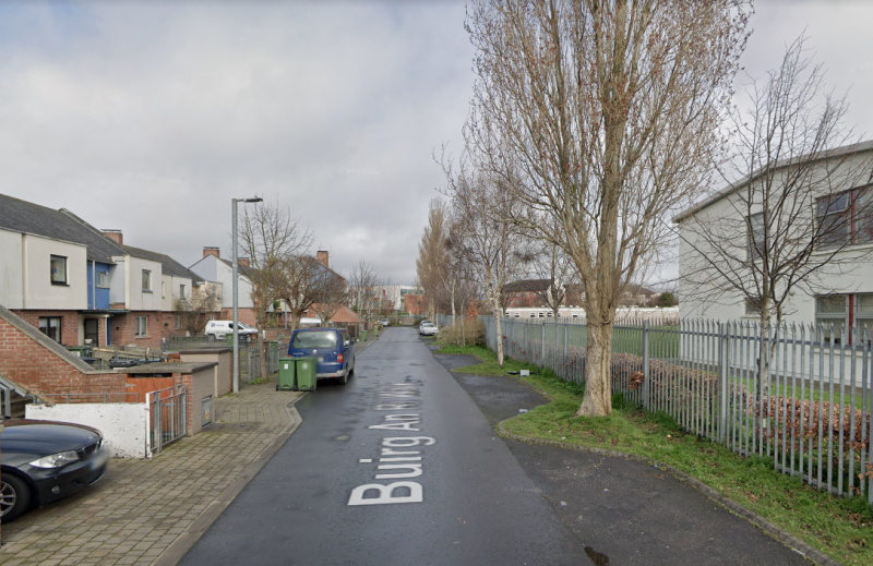 Gardaí hospitalised after climbing into burning house in Clondalkin to save woman stuck inside 
