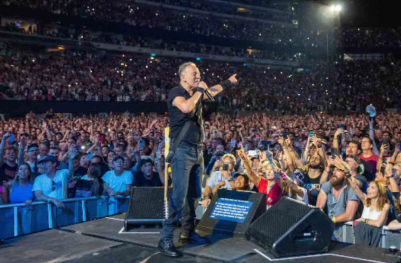 'A fiasco' - Irish Springstein fans slam Ticketmaster as they struggle to buy tickets