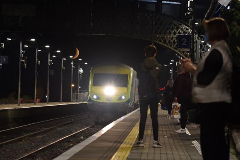 Iarnród Éireann launches new early-morning service from Dublin to Limerick