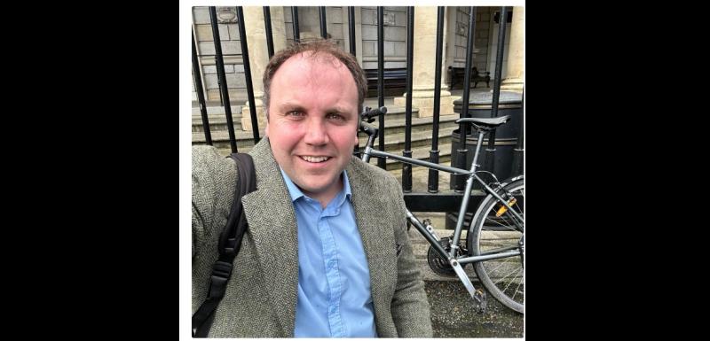 Well-known TD suffers bloody injury after falling from bike on busy road