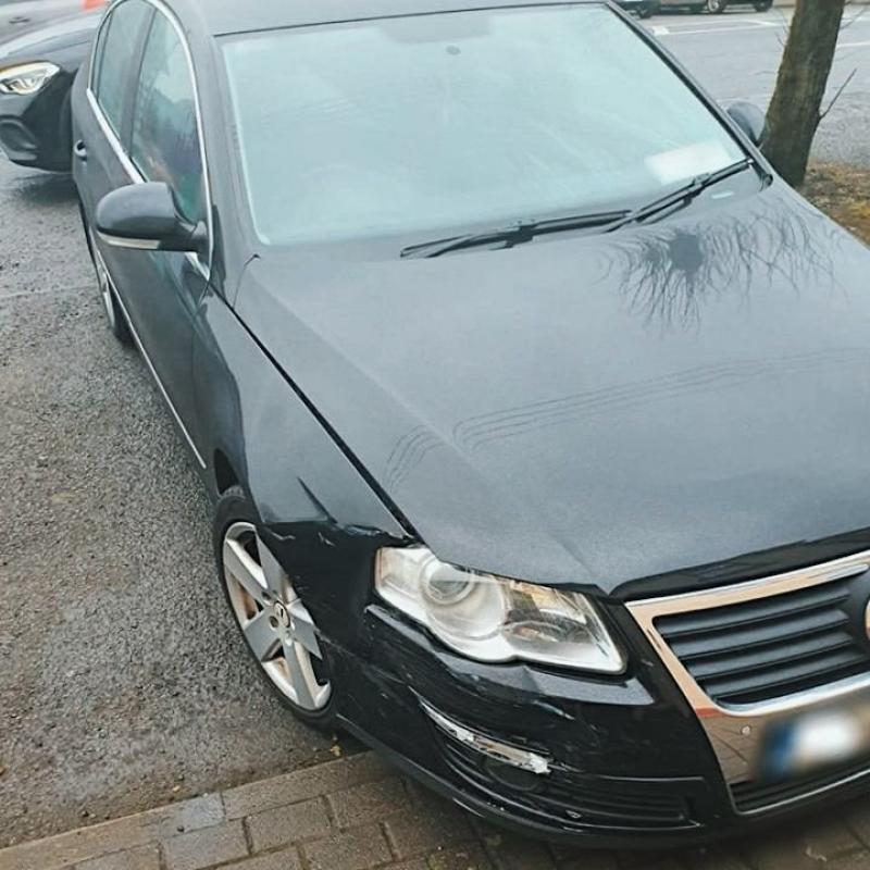 Garda&iacute; in Cavan 'flagged down' by motorist after driver flees scene of collision