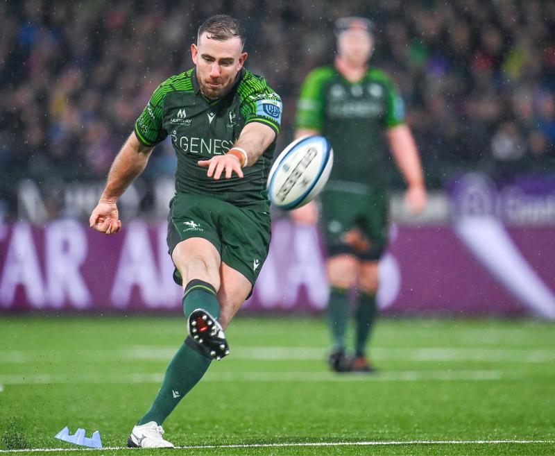 Connacht Rugby's former Munster out-half to be sidelined with ACL injury