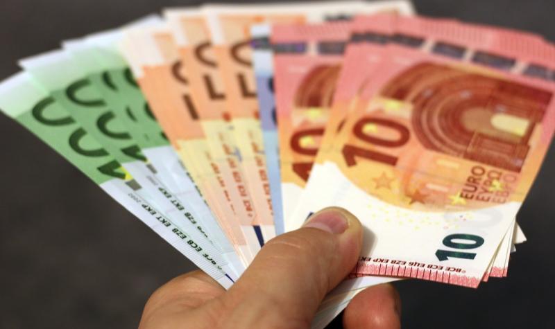 'You've won big!'- Family claim €4.6 million in first lotto jackpot win of 2025