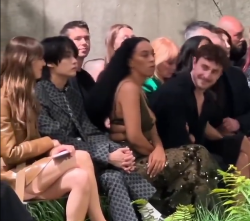 Paul Mescal and Daisy Edgar-Jones have a Normal People reunion at Gucci fashion show
