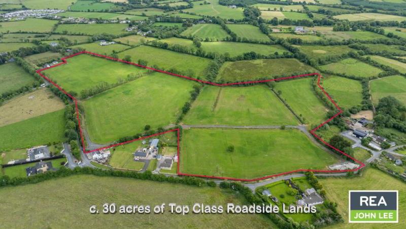 No holidays for auctioneers as land goes under hammer