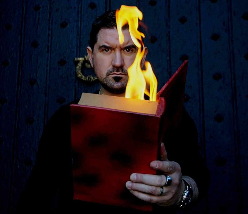 Limerick magician pays tribute to late dad in show 