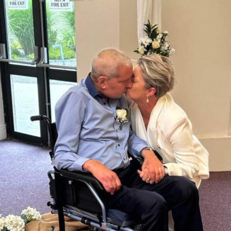 Limerick couple renew weddings vows days before husband's passing