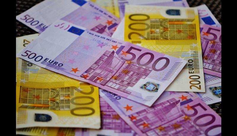 Celebrations at National Lottery HQ as two-person syndicate claims mega &euro;5.5m jackpot