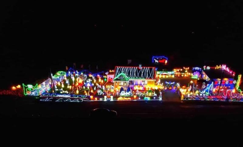 Popular Limerick Christmas lights not to return this year as family is 'most important'