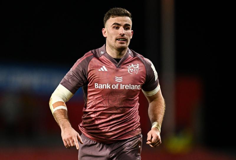 Versatile Munster Rugby back signs contract extension with province