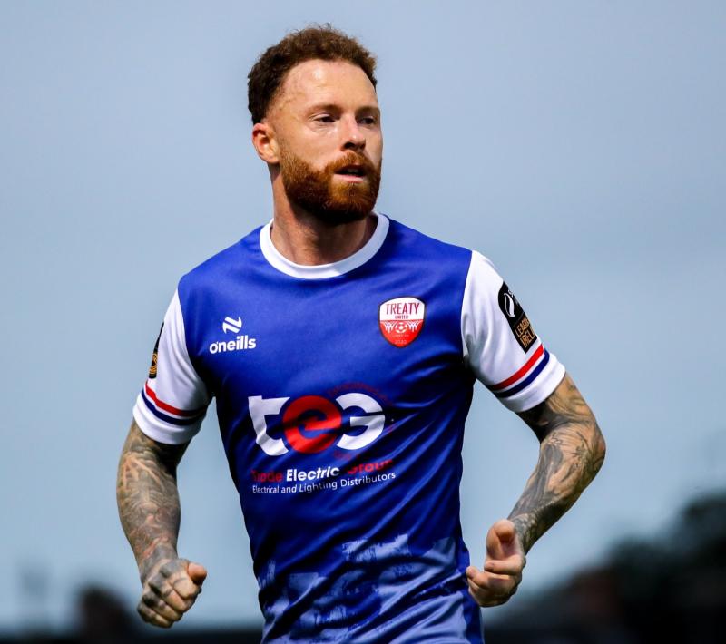 Boost for Treaty United as experienced midfielder re-signs for 2025 season