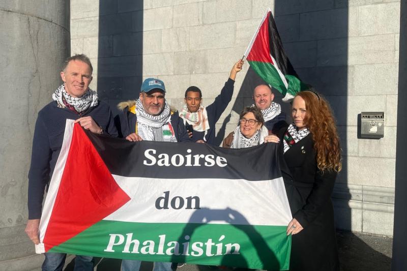 Teacher avoids conviction for 'disrupting traffic' during Shannon protest over Gaza war