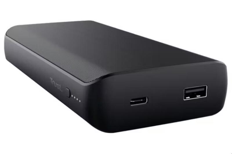 Power banks, generators and torches selling like hot cakes in Limerick ahead of storm