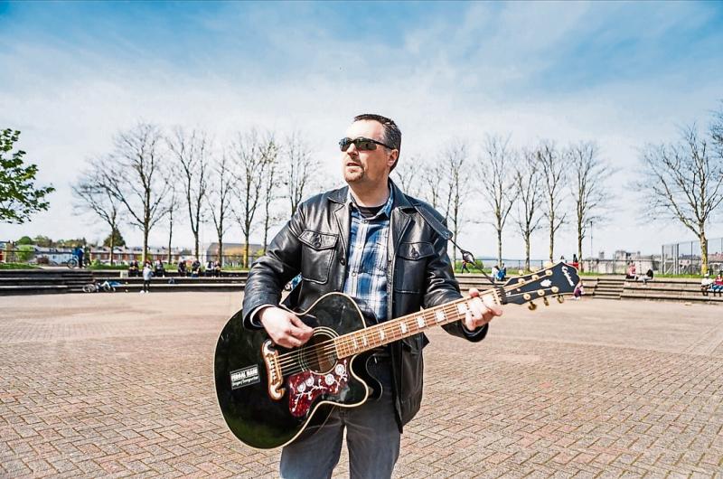 ‘It’s Just The Way That I Live’ sings Fergal Nash  in new release