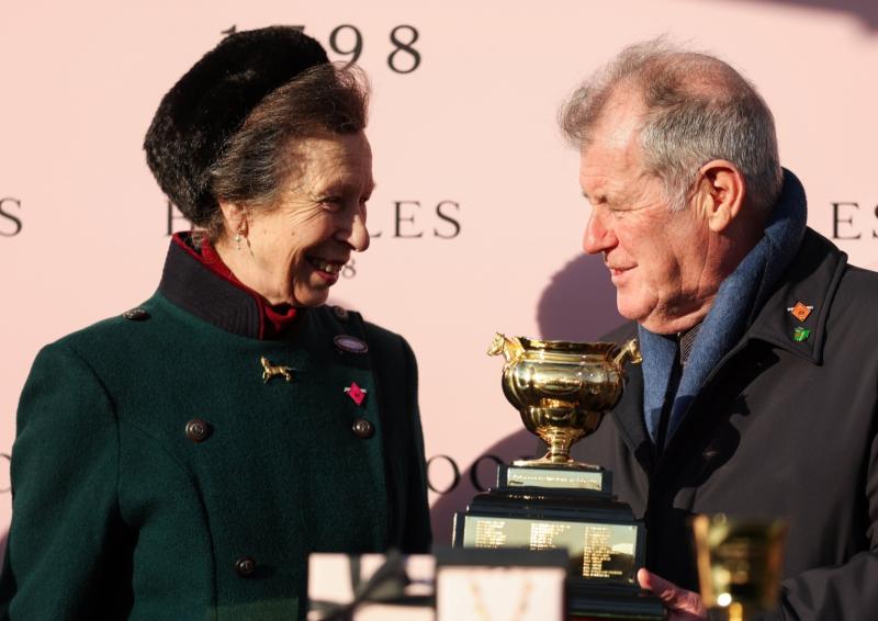 Inothewayurthinkin wins Gold Cup for owner JP McManus