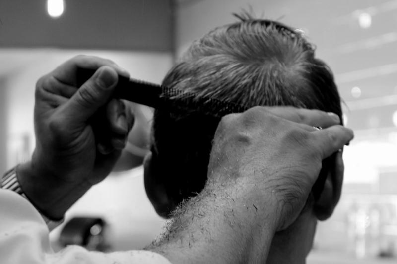 Scarred for life by barber's cut throat razor in Limerick town