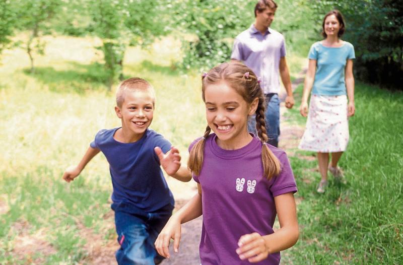 Positive Parenting: Connecting with your child over the Easter break