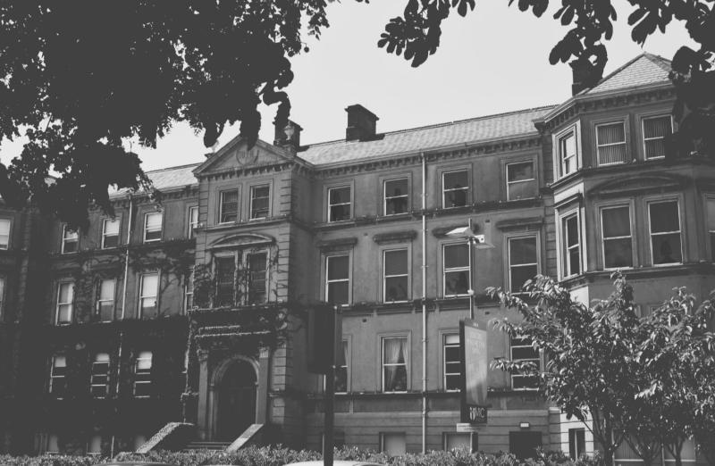 Spectres, spirits, and scholars gather in Limerick for ghost conference