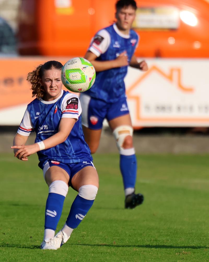 Treaty United hold league leaders Athlone Town to a draw at the Markets Field