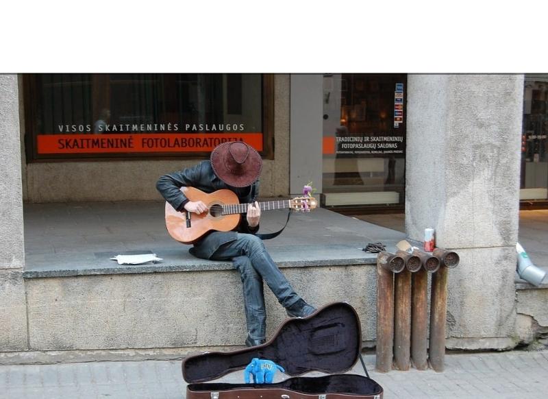 New busking bye-laws introduced in Limerick - and it's bad news for those who use speakers