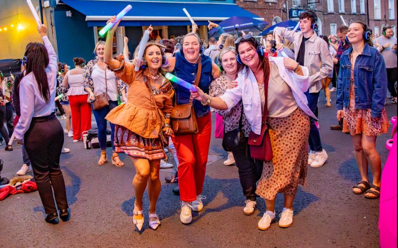 Call for late-night cafés and retail trade on Twilight Thursdays