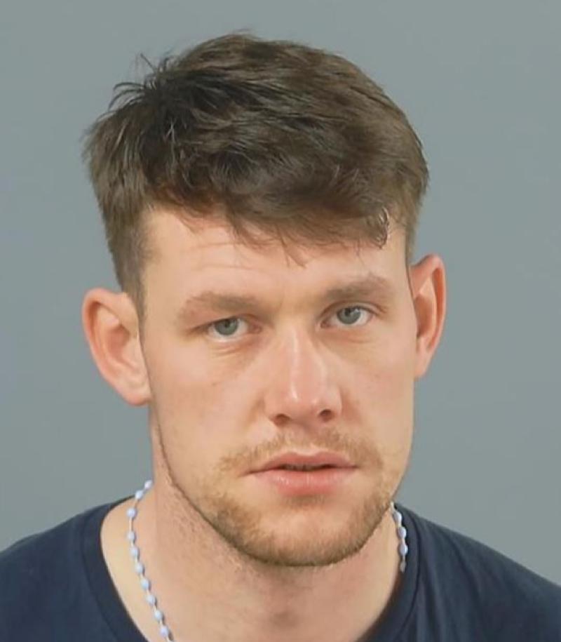 Limerick town ‘terrorised’ for two hours by knife-wielding man with multiple calls to 999