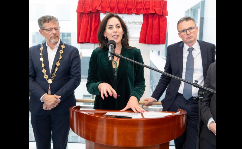 'Much more than a building': Minister for Health officially opens new 96-bed block at UHL