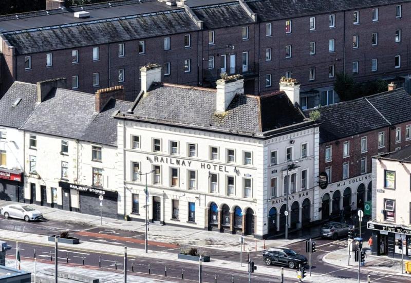 Historic Limerick hotel sold 18 months ago is back on the market for &euro;250,000 more 