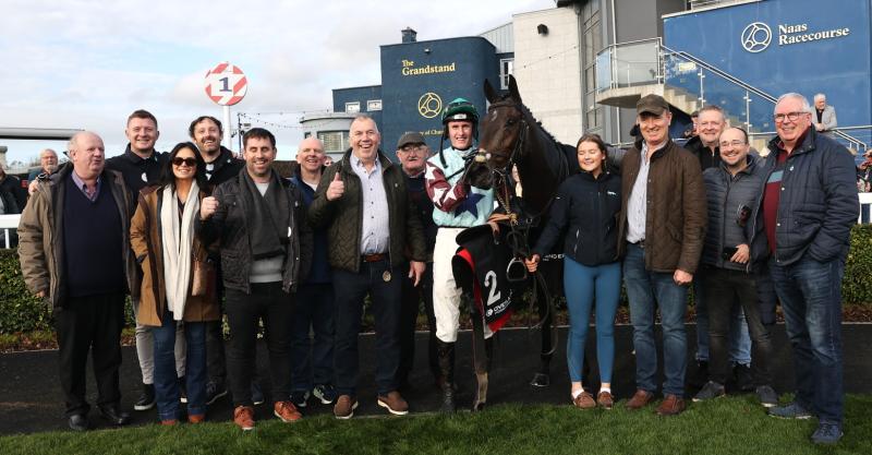 Former Limerick and Galway hurling stars team up for big race success in Naas 