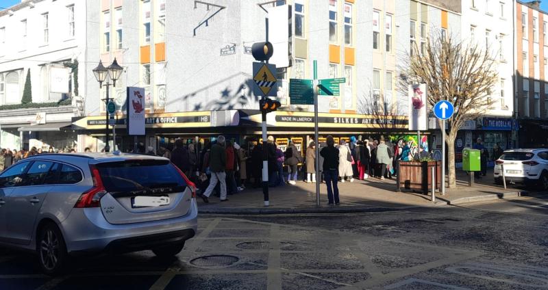 Massive crowds form outside Limerick retailer and they’re not after match tickets