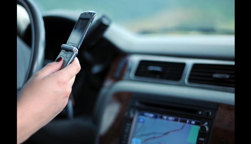 'No text is worth a life': Limerick gardai lead 24-hour operation against phone use at the wheel