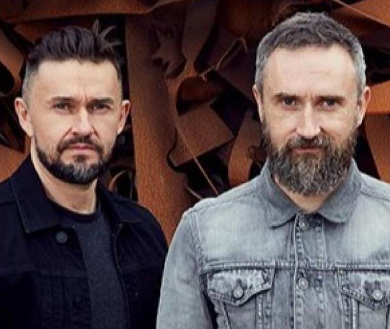 Mike and Noel Hogan of the Cranberries