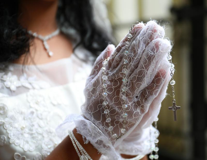 Mum in jail requests a judge to defer her child's First Holy Communion until release from prison