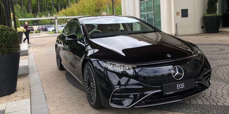 MOTORING REVIEW: Mercedes EQS is in a league of its own for Limerick motorists  