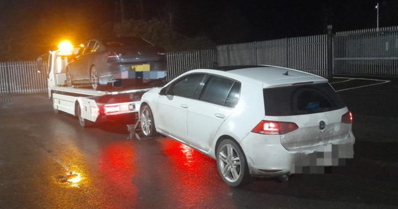 Garda&iacute; seize cars of two disqualified and unlicensed drivers