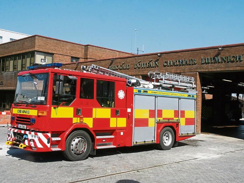 Fire brigade battle tyre fire on Limerick farm for four hours