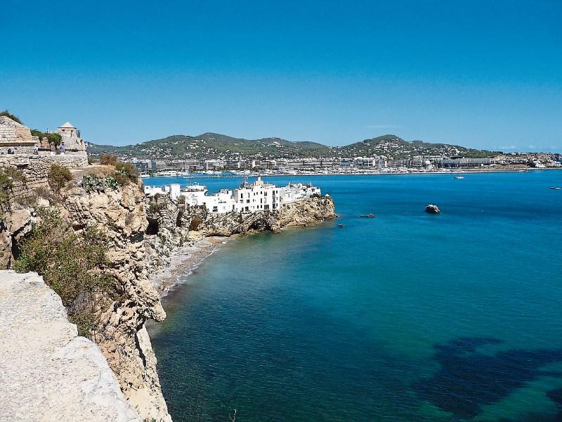 Ryanair has announced details of a new route from Shannon Airport to Ibiza
