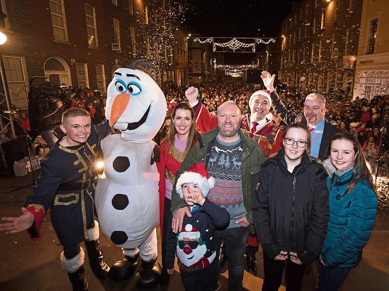 Limerick on trend Vicky Phelan turns on Christmas lights 